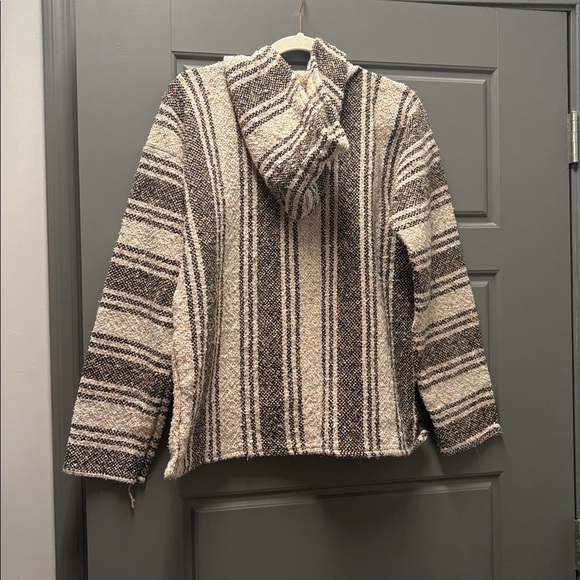 Striped Baja pullover sweatshirt with hood neutral colors kangaroo front pocket - Picture 7 of 7